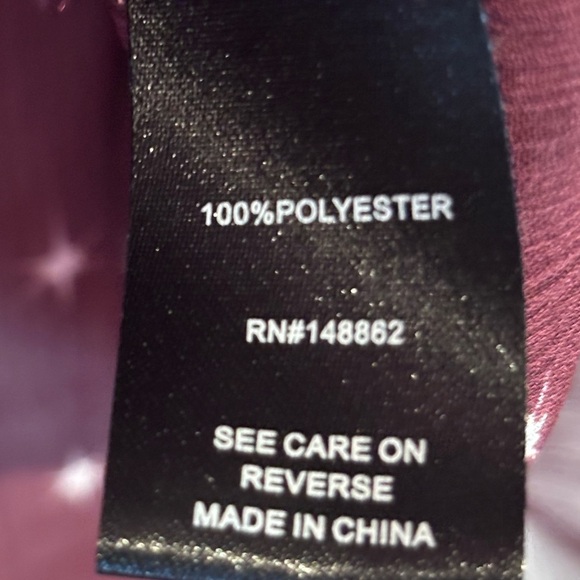 Torrid Size 2 Maroon Star Print Sheer Blouse • 100% Polyester - Picture 13 of 14